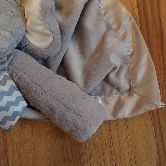 Bearington Baby Lil' Spout Snuggler Gray Elephant Security Blanket Lovey - Picture 6 of 9